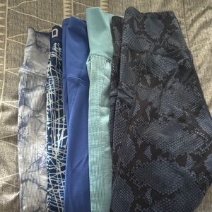 Shades of blue legging bundle